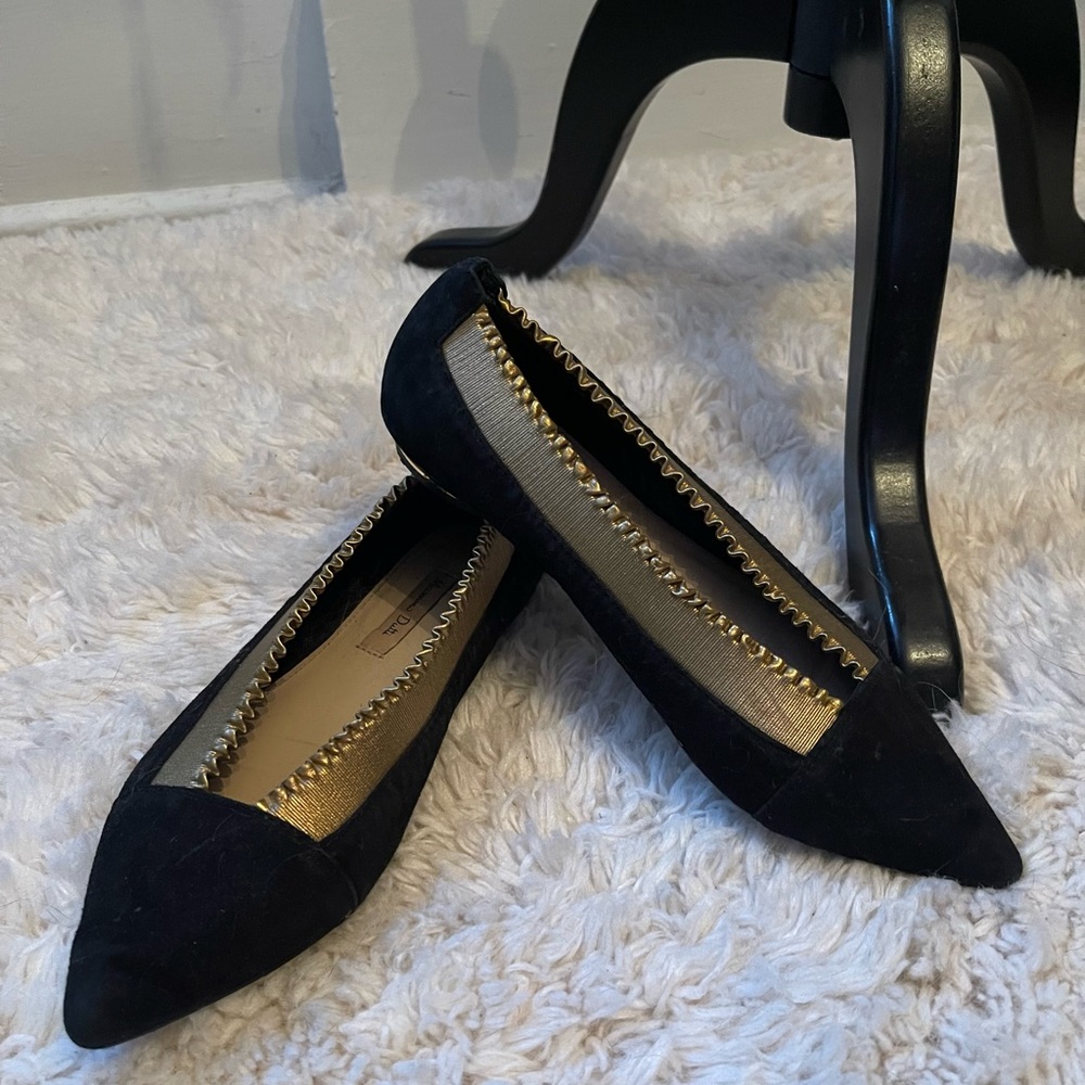 Massimo Dutti Black Pointed Toe Flats with Gold Trim